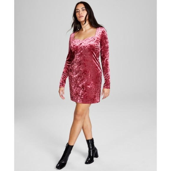 And Now This Dresses & Skirts - Party/Cocktail Long Sleeve Crushed Velvet Holiday Chic Mini Dress Juniors Large